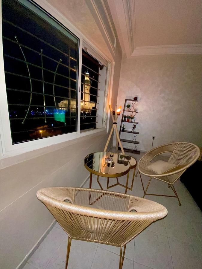 Bel Appartement Avec Une Belle Vue Sur La Grande Mosquee Hassan II Et La Mer Casa Blanca Exterior foto