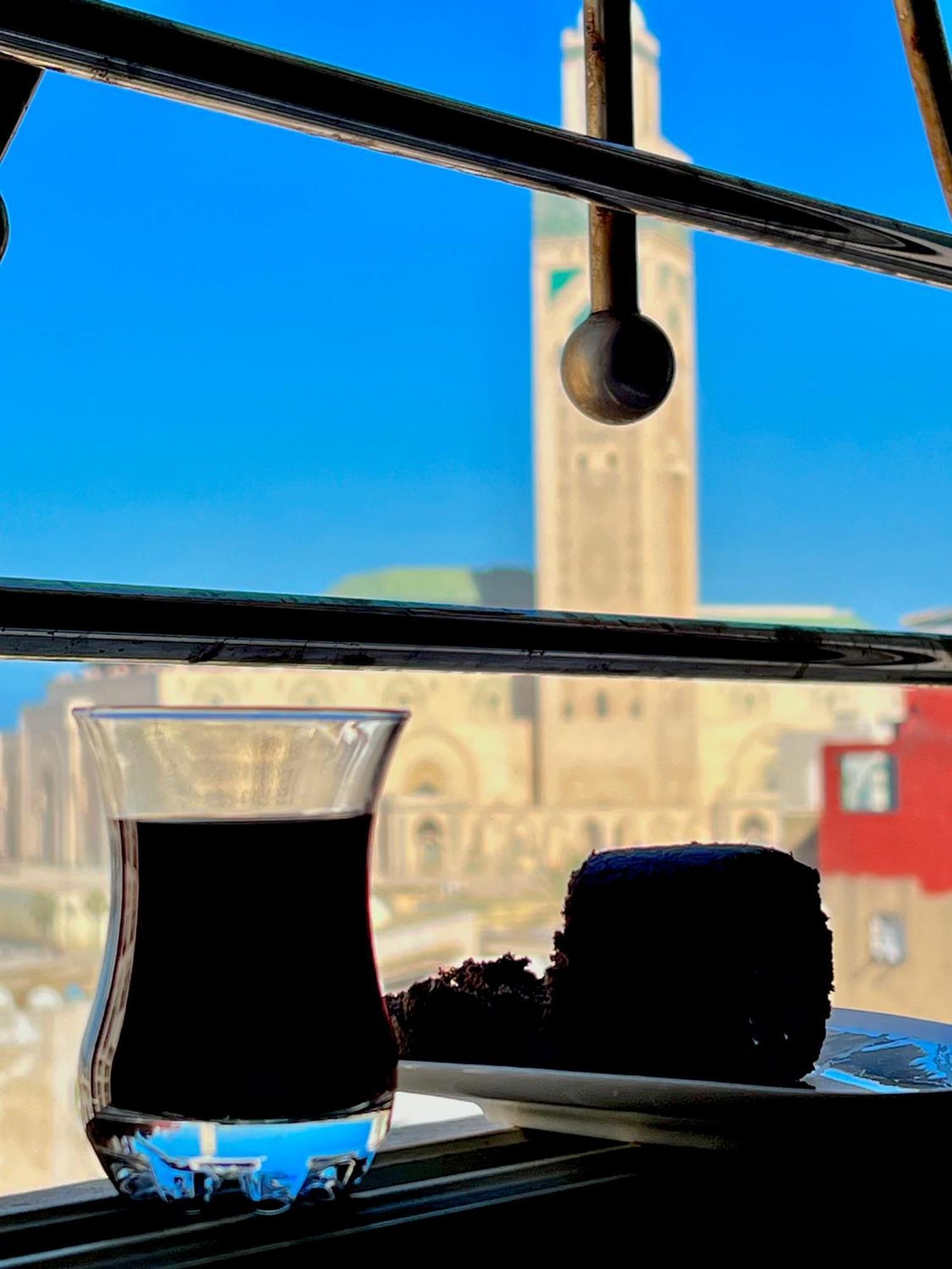 Bel Appartement Avec Une Belle Vue Sur La Grande Mosquee Hassan II Et La Mer Casa Blanca Exterior foto